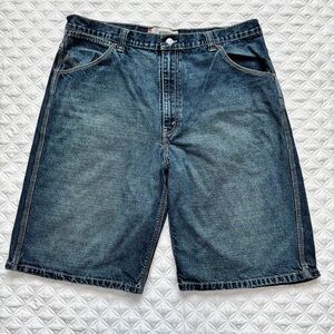 Levi's Vintage Worker Medium Wash Blue Denim Shorts Jorts Y2K Waist 38